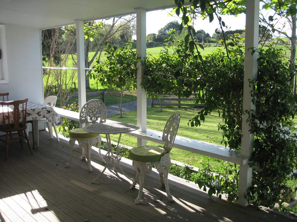 Miranda Orchard Cottage ภายนอก รูปภาพ